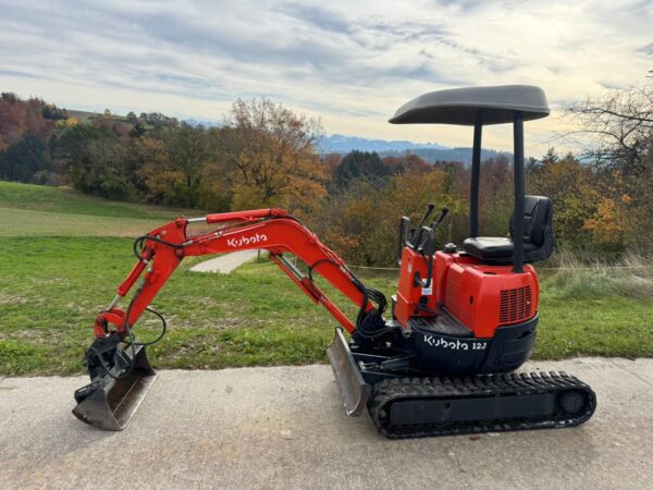 Location IHI 12JX Mini-Pelleteuse Diesel à Lausanne – DALC