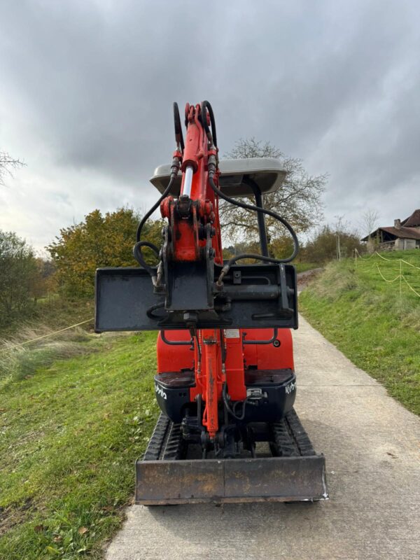 Location IHI 12JX Mini-Pelleteuse Diesel à Lausanne – DALC (photo 5)